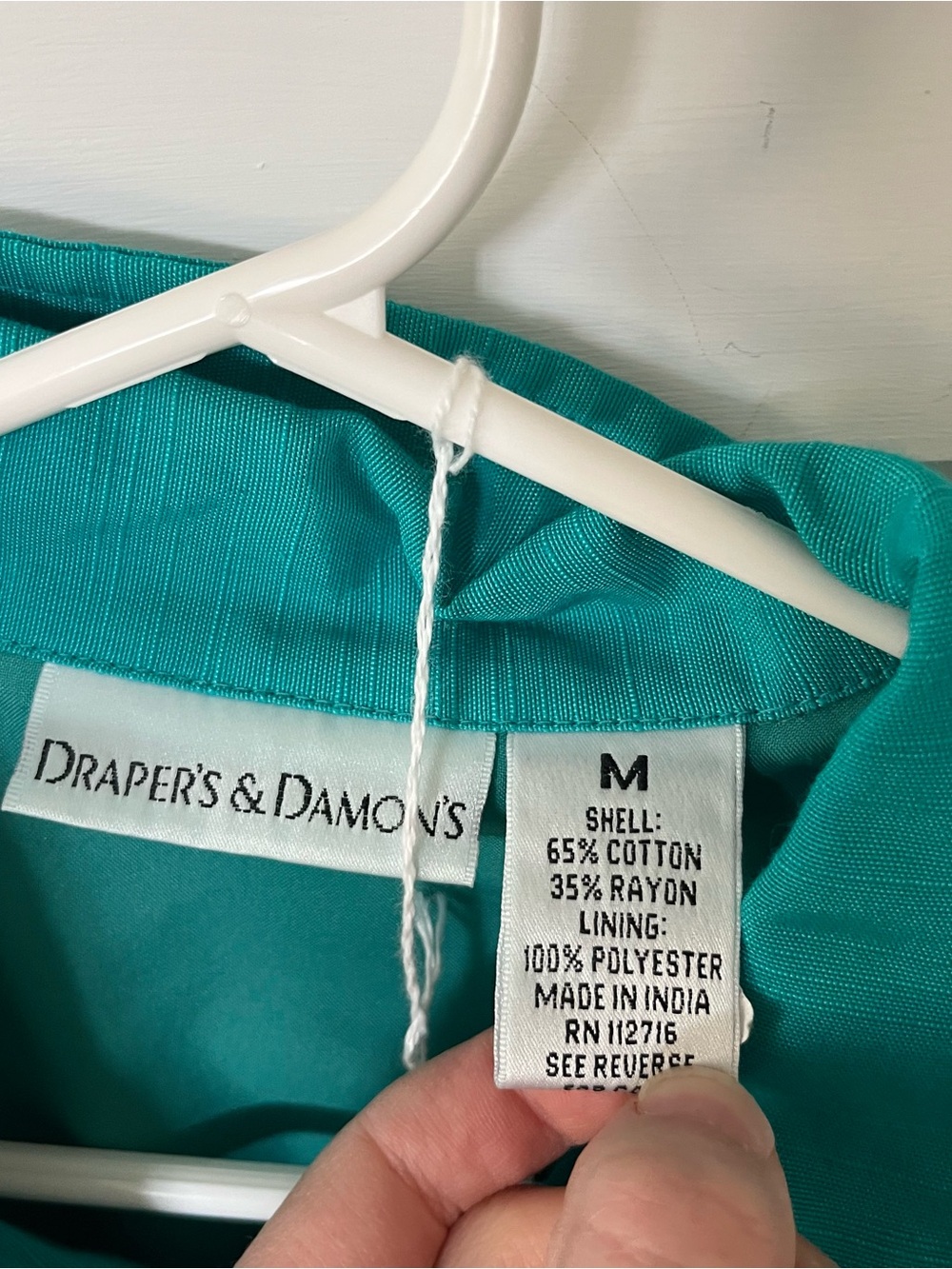 Draper's and Damons Women's Medium Embroidered Cropped Jacket - Picture 3 of 7